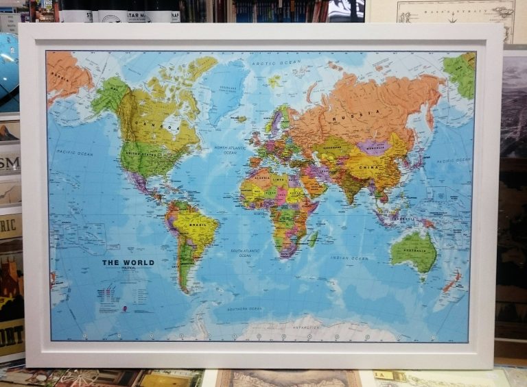 World Map Pinboard - White frame - Geographica