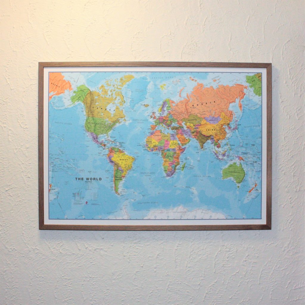 World Map Pinboard - Brown Frame - Geographica